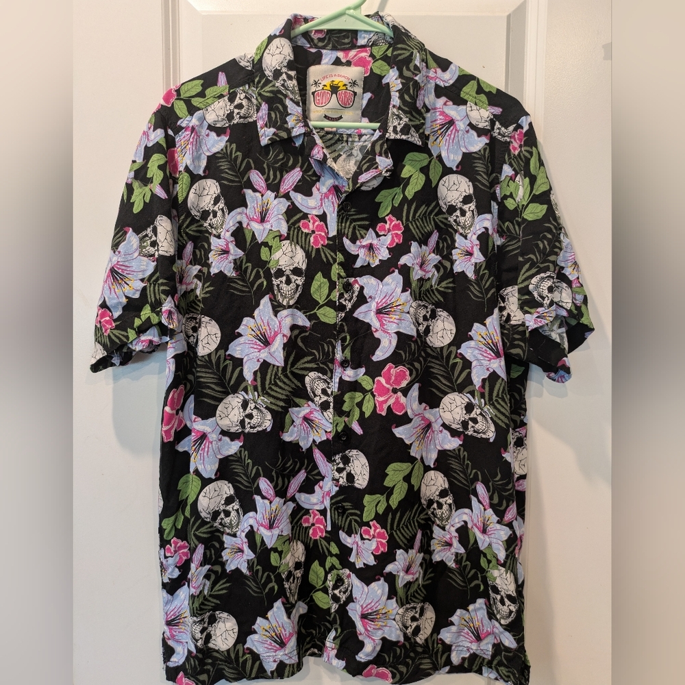 Drill Clothing Co Skull Floral Hawaiian Shirt Goth Tropical Button Up XL